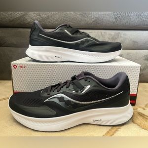 Saucony ride 15 running shoes